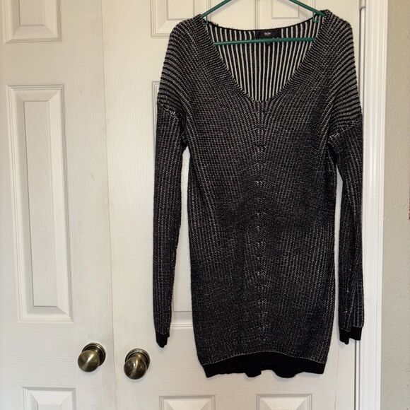 Mossimo Small Black Knit Long Sweater Long Sleeve Tunic Top - Picture 1 of 6